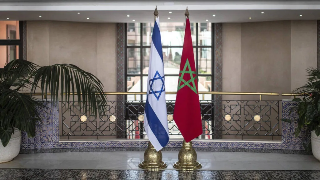 Israel e Marrocos acordam abrir embaixadas após reuniões em Nova York
