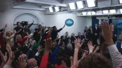 Jornalistas são negados acesso ao White House após Trump banir veículos