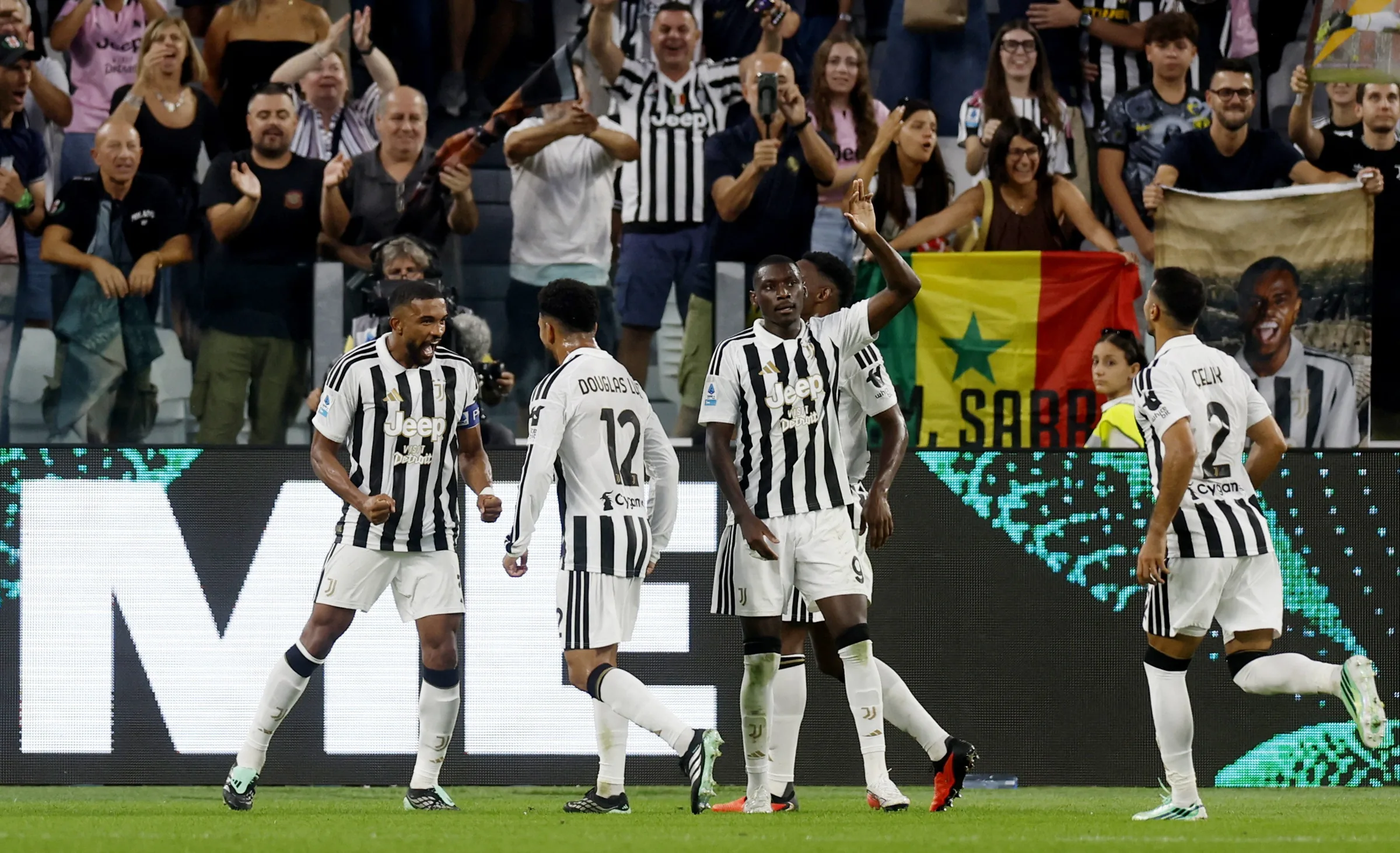 Bremer marca e é eleito craque em vitória da Juventus