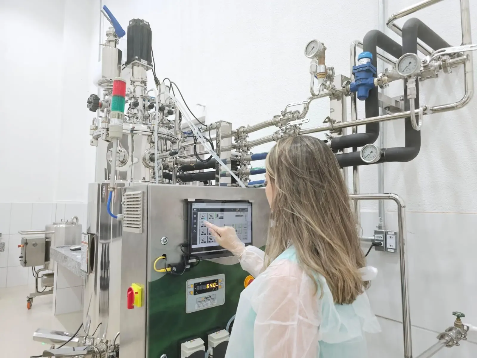 Programa oferece R$ 10 mil a pesquisadores de Goiás para eventos internacionais