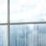 Novo modelo explica por que o vidro torna-se menos transparente à luz de terahertz