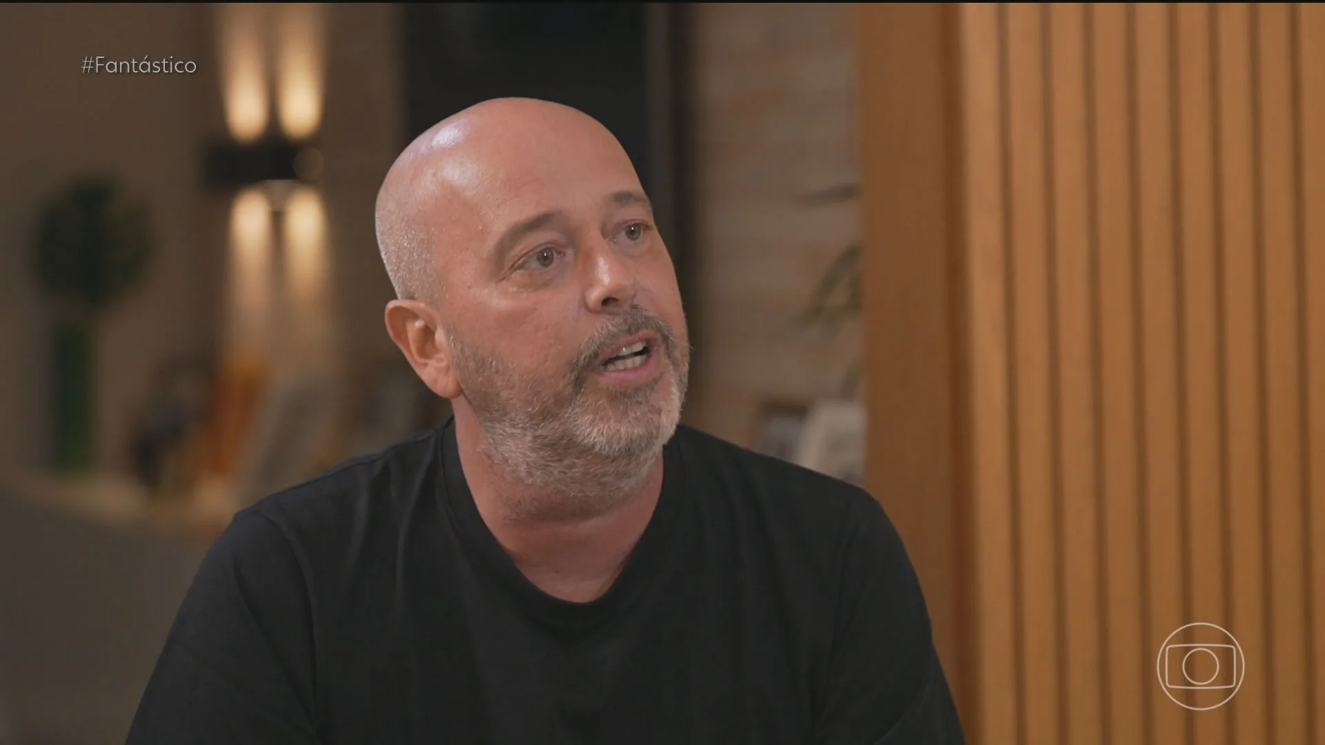 Alex Escobar anuncia retorno gradual à TV após diagnóstico de miastenia gravis