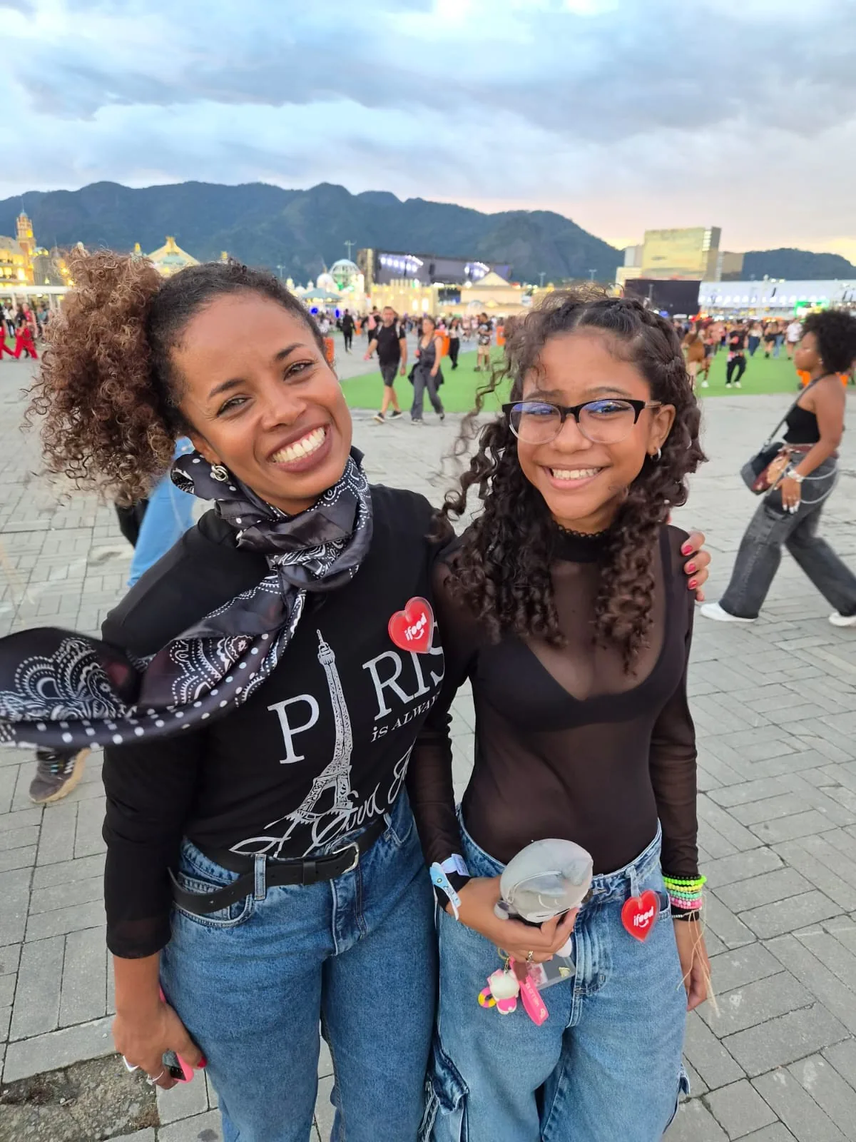 Pais de fãs enfrentam desafio de memorizar nomes dos integrantes do Stray Kids