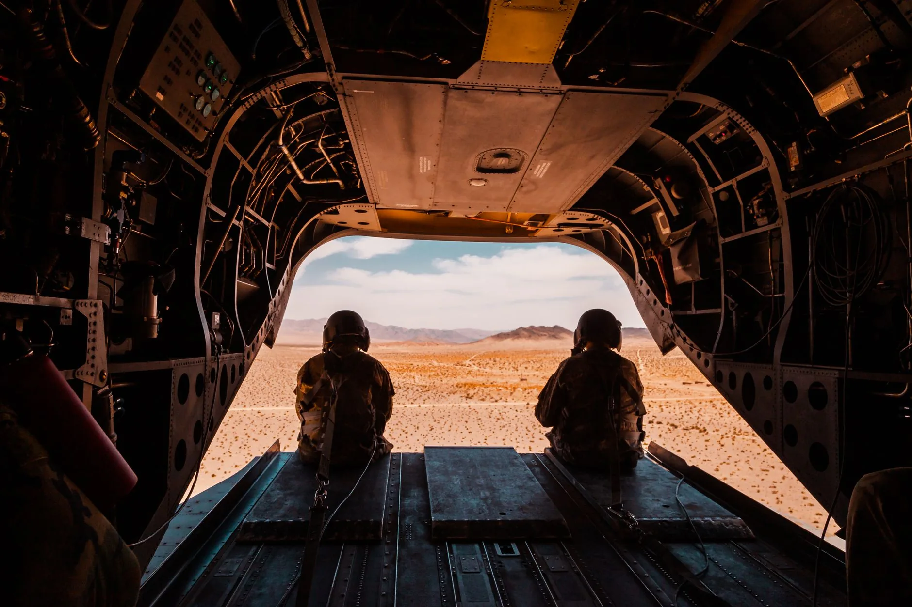 Análise: Impactos das Operações Militares e Economias Globais