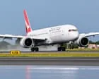 Qantas cancela voo devido a infestação de pulgas-da-cama