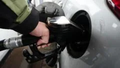 G7 anuncia liberação de milhões de barris de petróleo e diesel