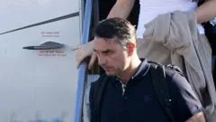 Flávio Bolsonaro nega ter fugido do Brasil após chegada a Miami