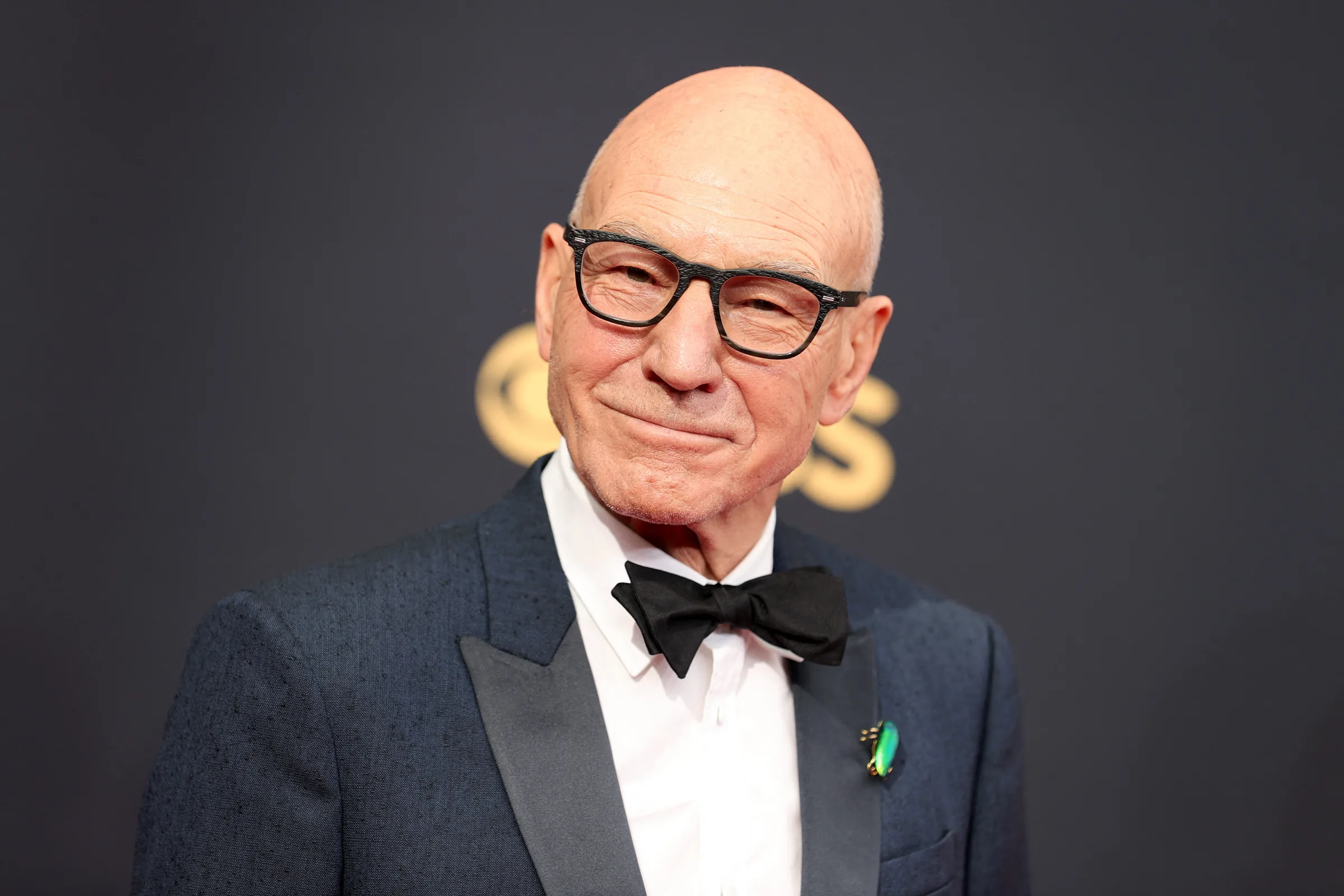 Hugh Jackman lamenta morte de Sir Patrick Stewart