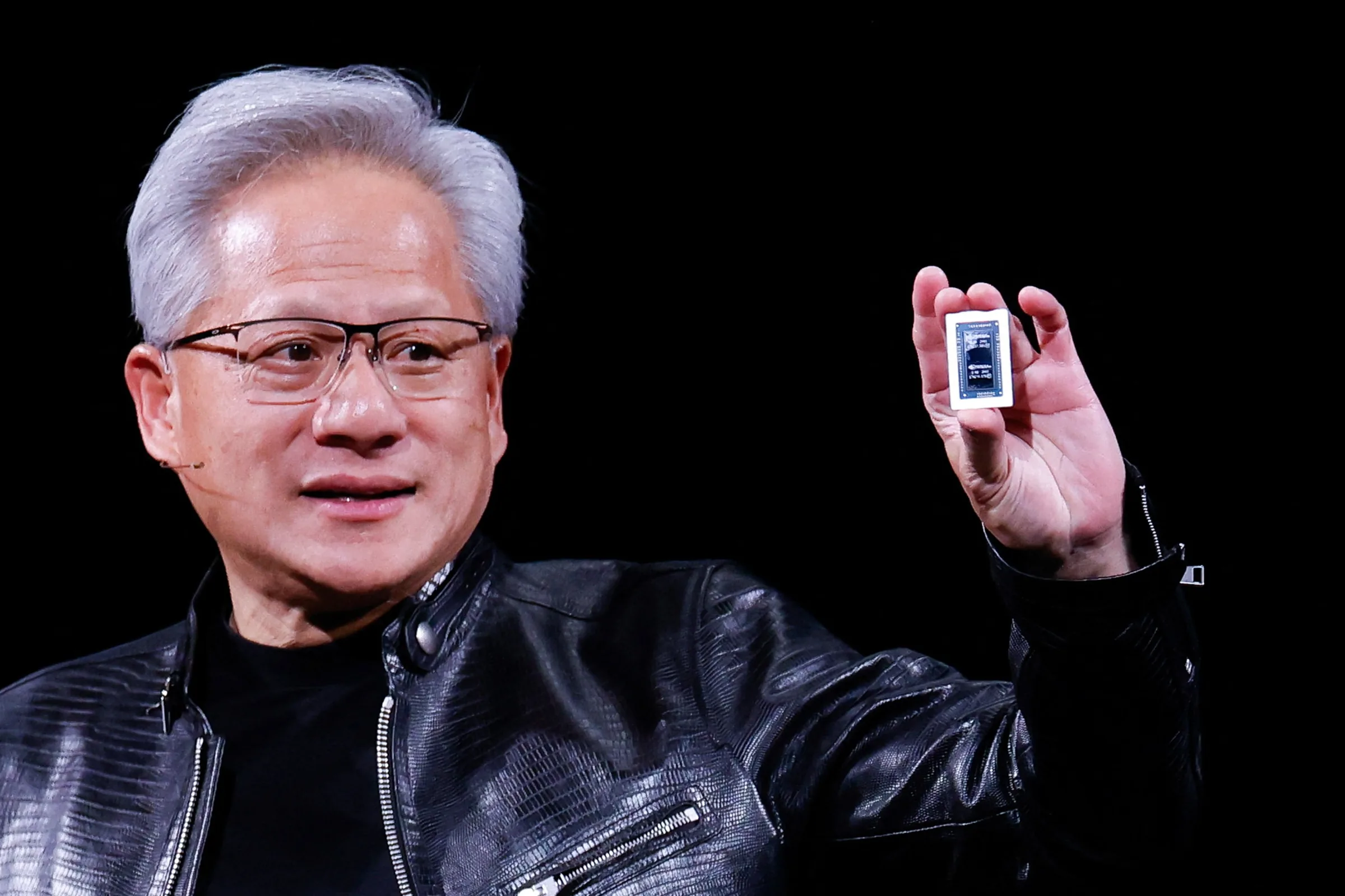 Ações da Nvidia atingem novo recorde e se aproximam de US$ 6 trilhões