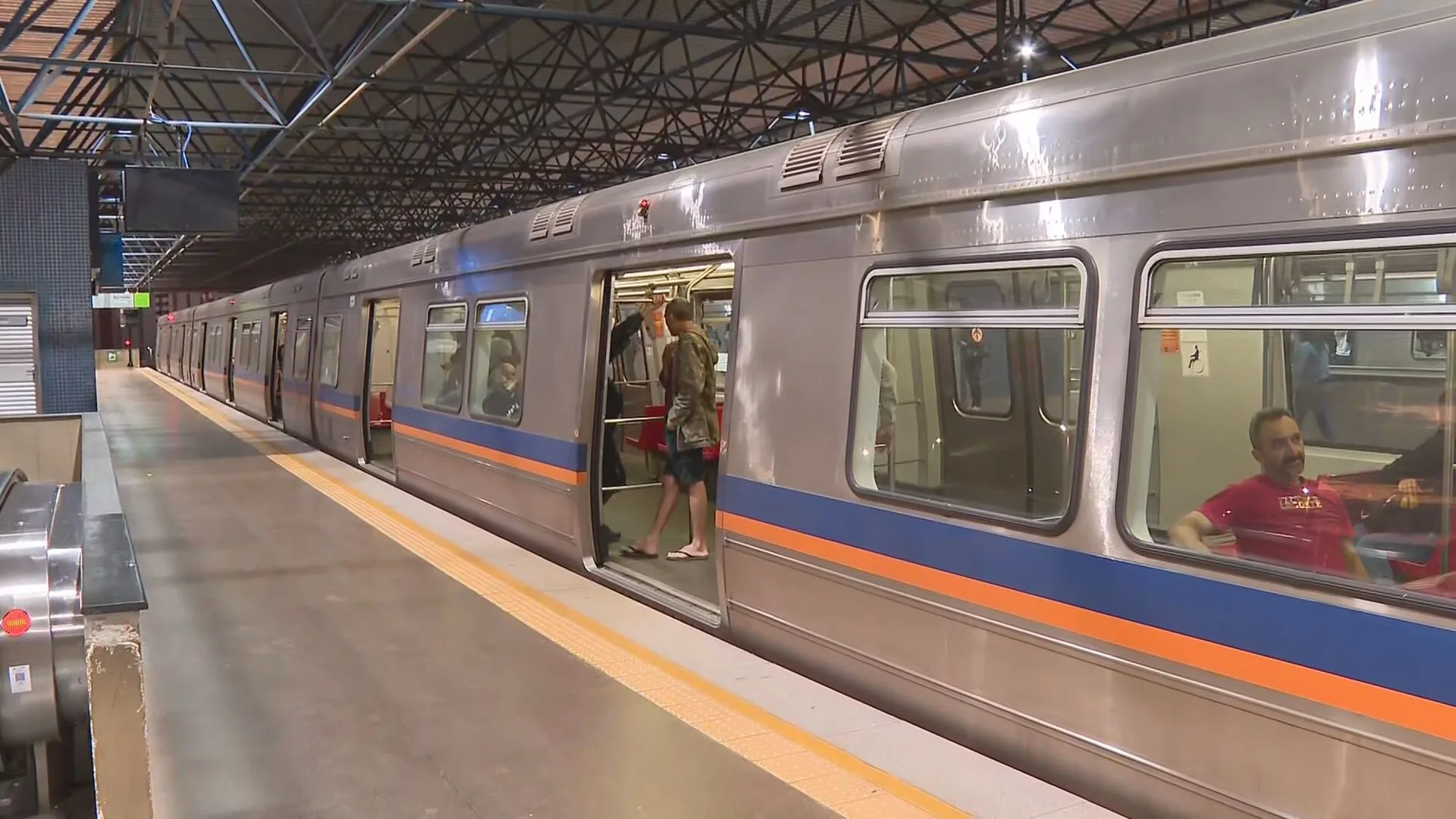 Metrô do DF realiza manutenção preventiva neste domingo