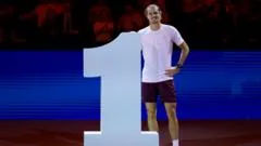 Zverev assume posto de número um mundial após vitória