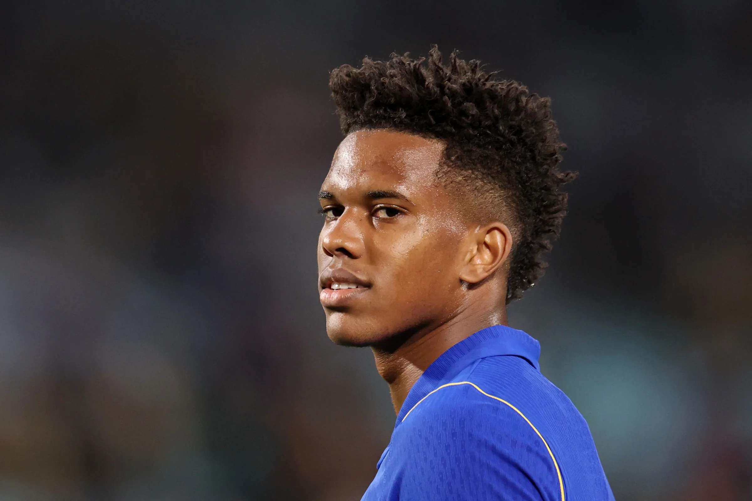 Estêvão não é usado em eliminação do Chelsea e acende alerta antes de convocação