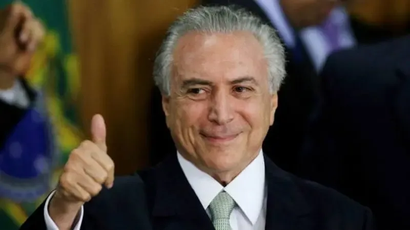 Temer apoia Flávio Bolsonaro no segundo turno