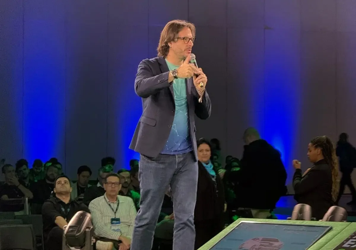 UFG lança modelo gratuito de inteligência artificial para empresas