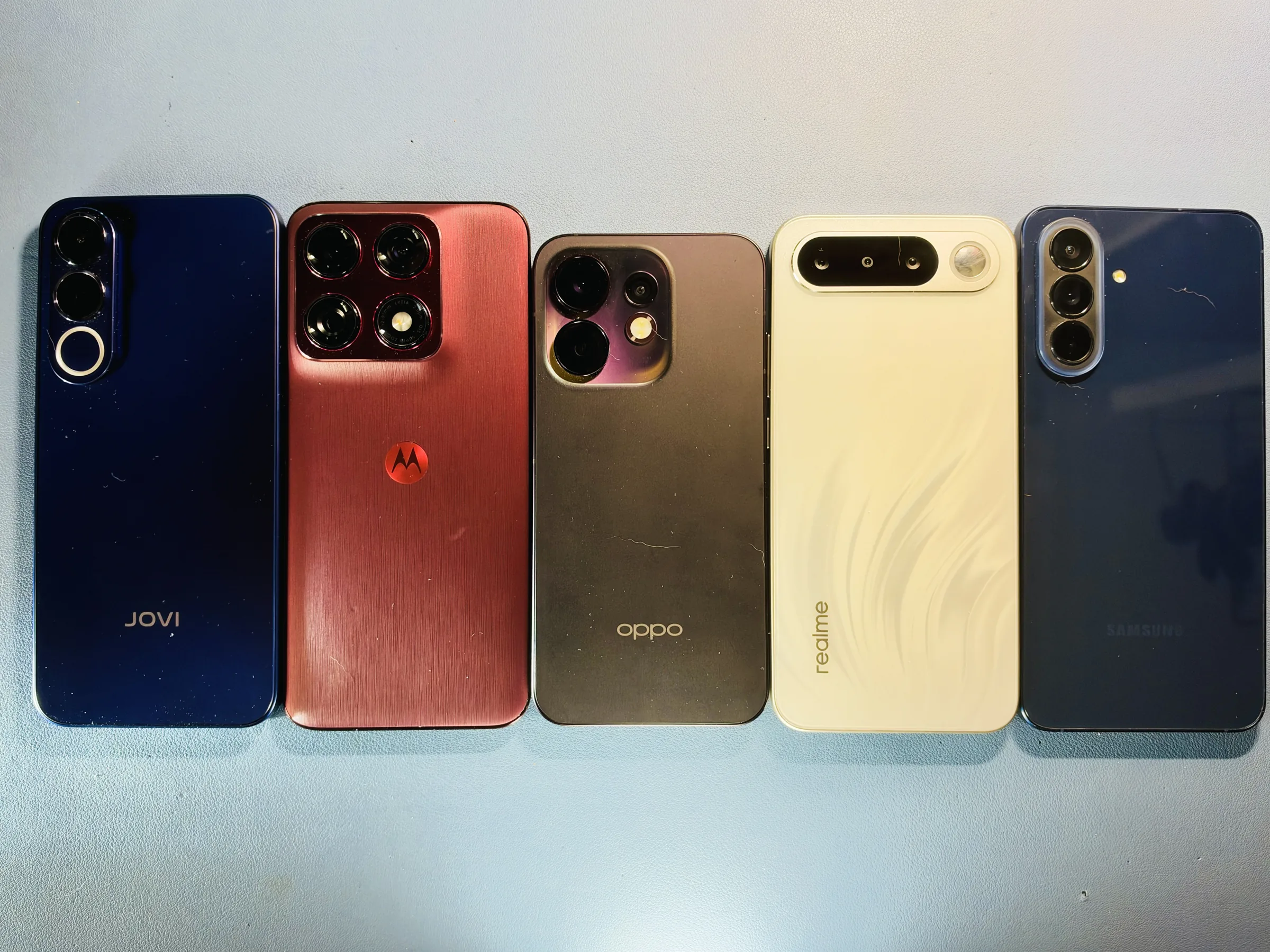 Celulares intermediários estão mais caros e chegam até R$ 7 mil