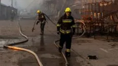 Zelensky denuncia ataques russos que mataram 20 pessoas