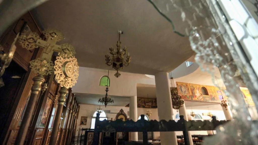Jordan detém três suspeitos após ataque terrorista a igreja