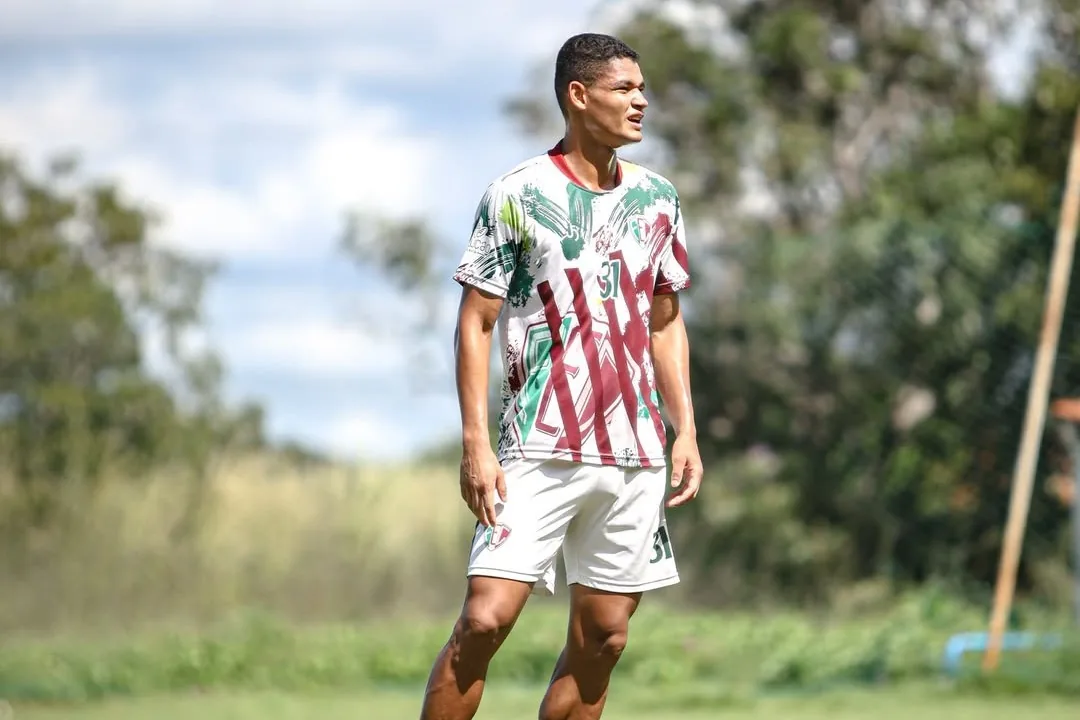 Fluminense-PI renova com cinco jogadores para 2027