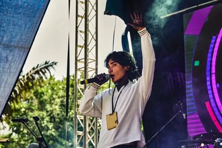 Indígenas jovens usam rap para defender a Amazônia no Equador