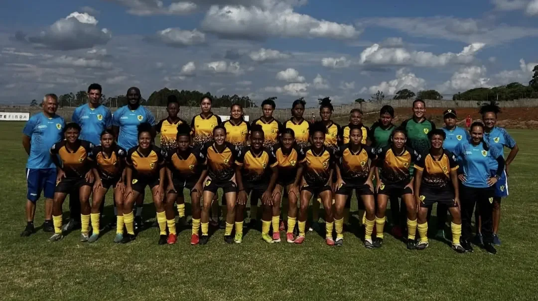 Aliança completa 68 anos e cobra apoio para futebol feminino