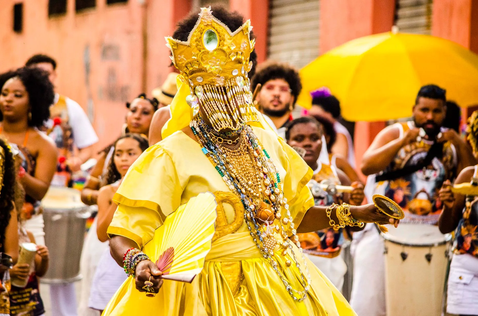 Análise: A Evolução da Cultura Brasileira em Comemorações e Eventos