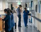 Consultantes do NHS planejam greve por dois dias em novembro