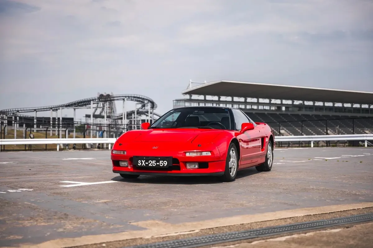 Carro de Senna será leiloado neste sábado e pode passar de R$ 5 milhões