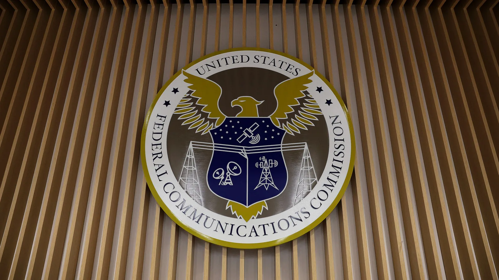 FCC planeja permitir uso de jammers em prisões