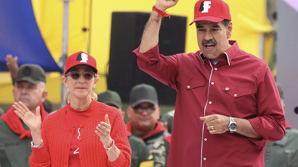 EUA acusam ex-presidente venezuelano Nicolás Maduro e esposa de tortura