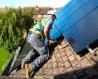 UK lanza programa de préstamos sin intereses para energías renovables en hogares