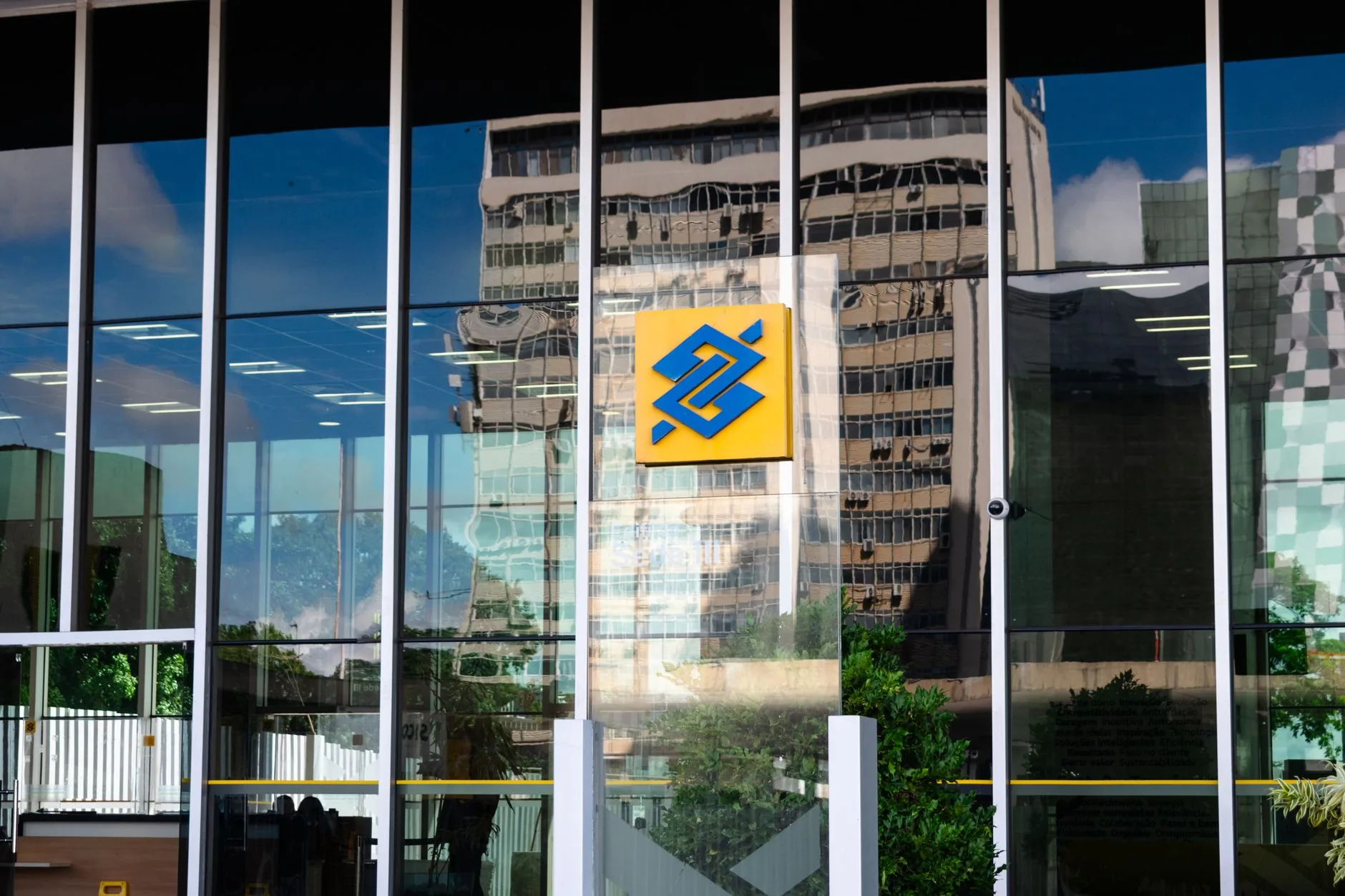 Bancos são convocados para negociar dívidas até R$ 10 mil