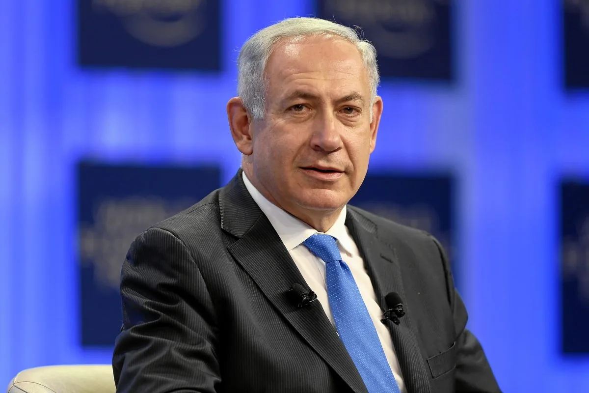 Bloco liderado por Netanyahu vence, mas formação de governo permanece incerta