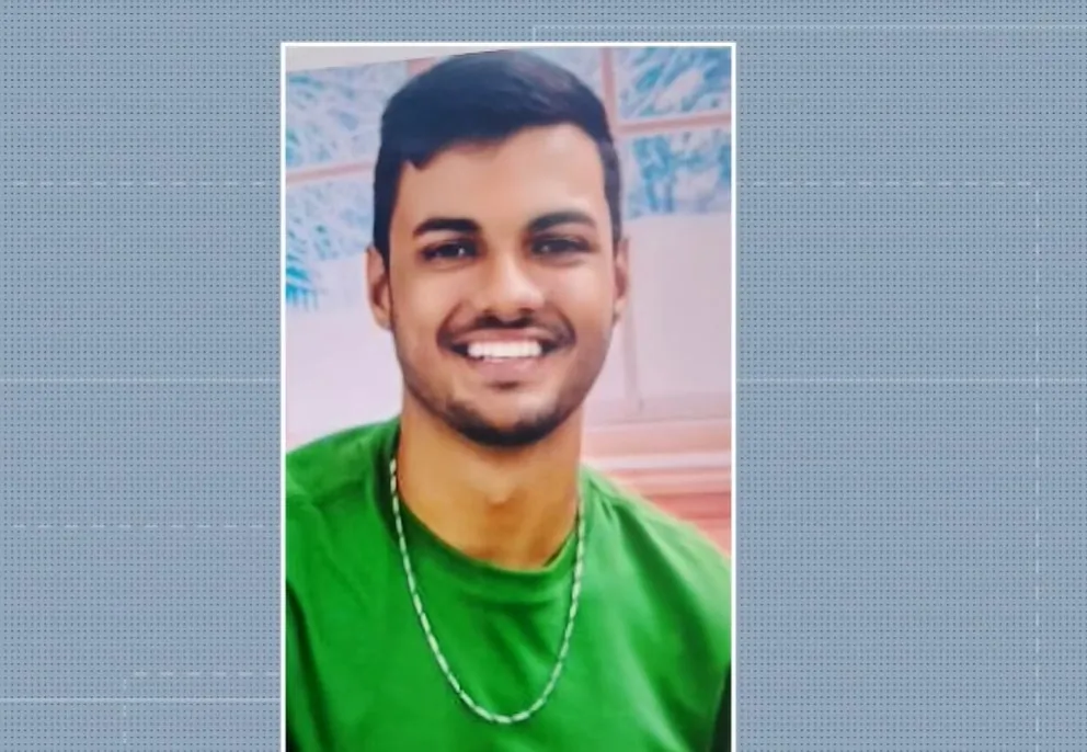Pai lamenta morte do filho motociclista após colisão