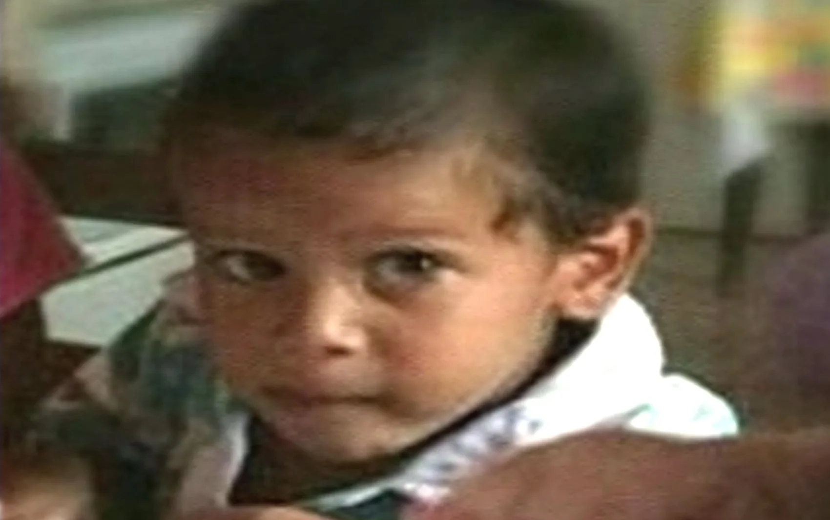 Mãe condenada por matar filho queimado é presa