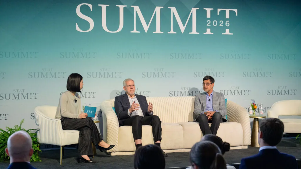 CEO da Compass Pathways defende abordagem cautelosa para terapias psicodélicas