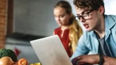 Ajuda financeira anunciada no Orçamento beneficia famílias